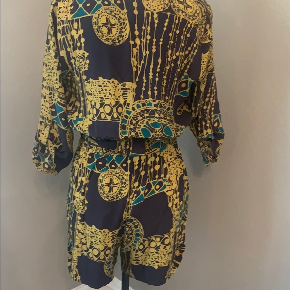 Romper - Picture 2 of 4